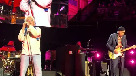 The Who toca a clássica "The Song Is Over" pela primeira vez em sua carreira. Veja!