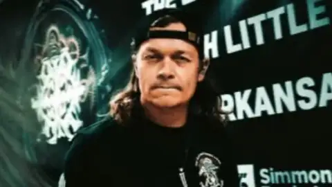 Vocalista do 3 Doors Down, Brad Arnold, é diagnosticado com câncer e banda cancela turnê