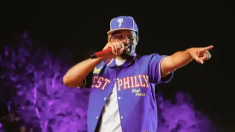 Will Smith ironiza acusações de que usou IA para criar plateia em vídeo de performance