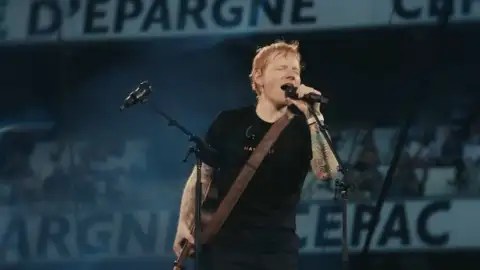 Ed Sheeran confirma retorno ao Brasil em 2026 com sua nova turnê mundial, "Loop Tour"