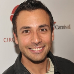 Howie D.