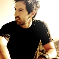 Josh Kelley