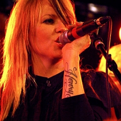 Kay Hanley