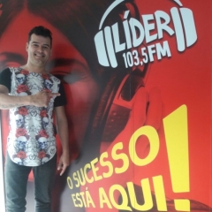 Léo Araújo