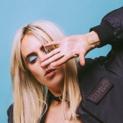 MØ