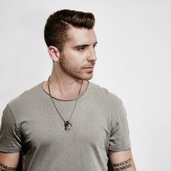 Nick Fradiani