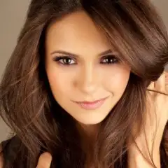 Nina Dobrev