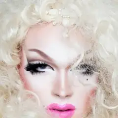 Pearl (Drag Queen)