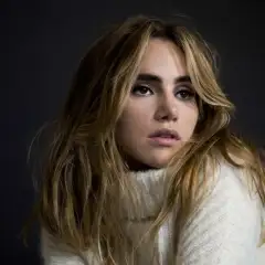 Suki Waterhouse