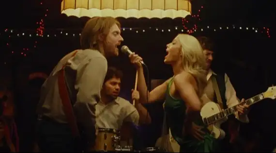 Assista ao clipe da nova música, "David's Brother", com a letra e a tradução!